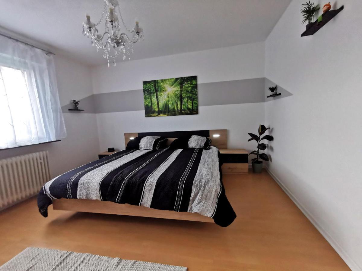 3 Zimmer-Apartment Mit Terrasse Gernsbach Exterior foto